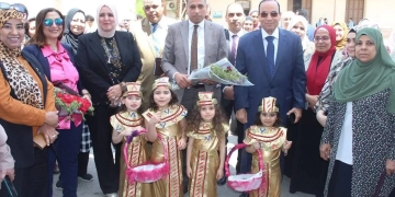 في المعرض السنوي للصحافة المدرسية بالجمهورية.. وكيل وزارة التعليم بالجيزة: تبني الوعي وتنمي مهارات الطلاب الإبداعية 2 - جريدة المساء في المعرض السنوي للصحافة المدرسية بالجمهورية.. وكيل وزارة التعليم بالجيزة: تبني الوعي وتنمي مهارات الطلاب الإبداعية 1 - جريدة المساء