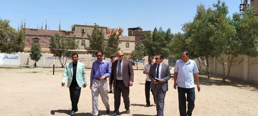 مدير تعليم قنا يتابع انتظام الدراسة بأبوتشت 74 - جريدة المساء مدير تعليم قنا يتابع انتظام الدراسة بأبوتشت 73 - جريدة المساء