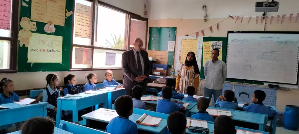 مدير تعليم قنا يتابع انتظام الدراسة بأبوتشت 63 - جريدة المساء