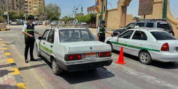 استجابة لشكاوى المواطنين.. محافظ المنيا يوجه بتكثيف حملات المرور للتأكد من الالتزام بتعريفة الركوب وضبط 50 سيارة تاكسي مخالفة 1 - جريدة المساء