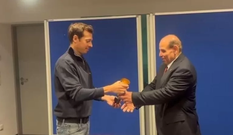 تكريم د. الجوهري الشبيني خبير الطاقة المصري في فيينا 17 - جريدة المساء