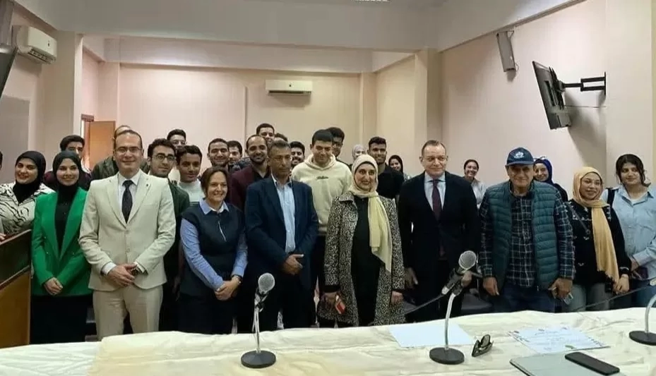 جامعة القناة تختتم أسبوعها البيئي برحلة ميدانية دعما للتوعية السياحية والدمج المجتمعي 18 - جريدة المساء