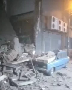 انهيار عقار من طابقين بالزقازيق دون إصابات وتلف 4 سيارات 32 - جريدة المساء