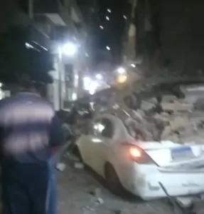 انهيار عقار من طابقين بالزقازيق دون إصابات وتلف 4 سيارات 30 - جريدة المساء