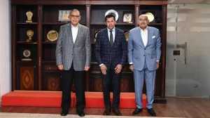 وزير الشباب يطلق شارة بدء ماراثون دراجات جامعة 6 أكتوبر بالعاصمة الإدارية الجديدة 21 - جريدة المساء