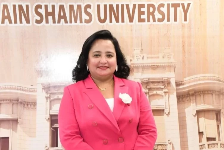 د. هبة صلاح حامد تفوز بالمركز الأول في جائزة "يوسف بن سعيد لوتاه" للعلماء الشباب 19 - جريدة المساء