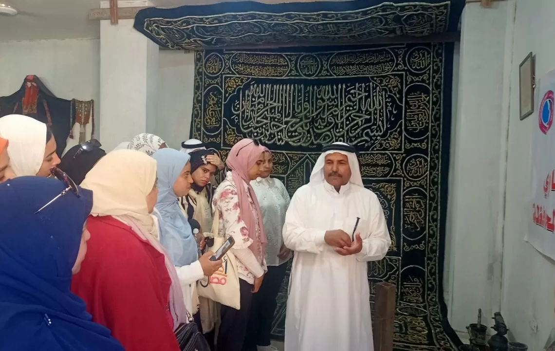 وفد شابات المحافظات الحدودية في زيارة لمتحف التراث السيناوي 19 - جريدة المساء