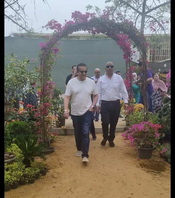 نائب رئيس الوزراء يزور معرض زهور الربيع ويوجه بتوفير خدمات طبية شاملة للزائرين 19 - جريدة المساء