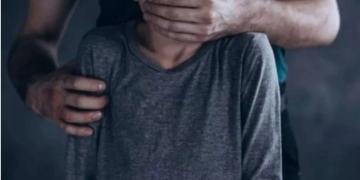 بعد واقعة صغير دمنهور.. "أولياء أمور مصر" يقدم روشتة للأمهات لحماية أطفالهن من التحرش: علمي ابنك خصوصية جسمه 2 - جريدة المساء بعد واقعة صغير دمنهور.. "أولياء أمور مصر" يقدم روشتة للأمهات لحماية أطفالهن من التحرش: علمي ابنك خصوصية جسمه 1 - جريدة المساء