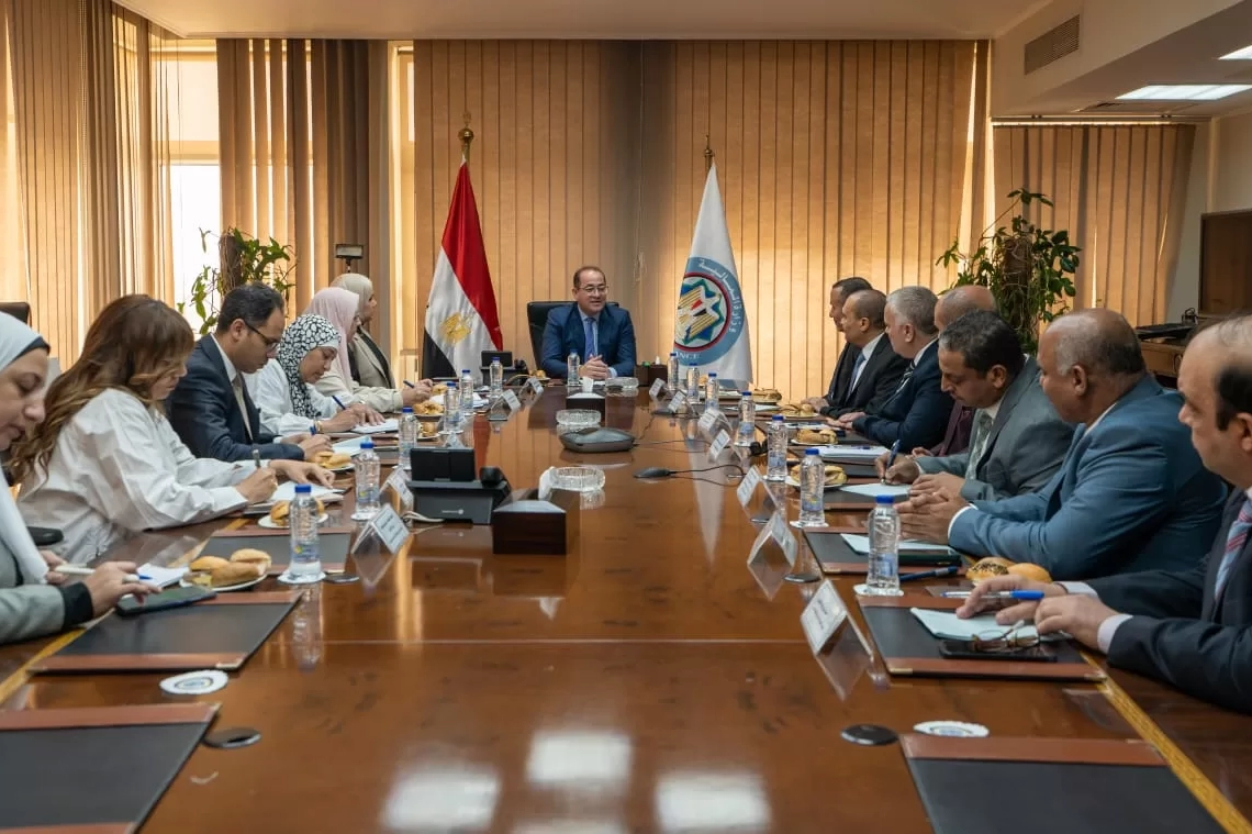 وزير المالية يكرم ٧ قيادات ضريبية متميزة بالقاهرة والجيزة والإسكندرية والقليوبية ودمياط 15 - جريدة المساء