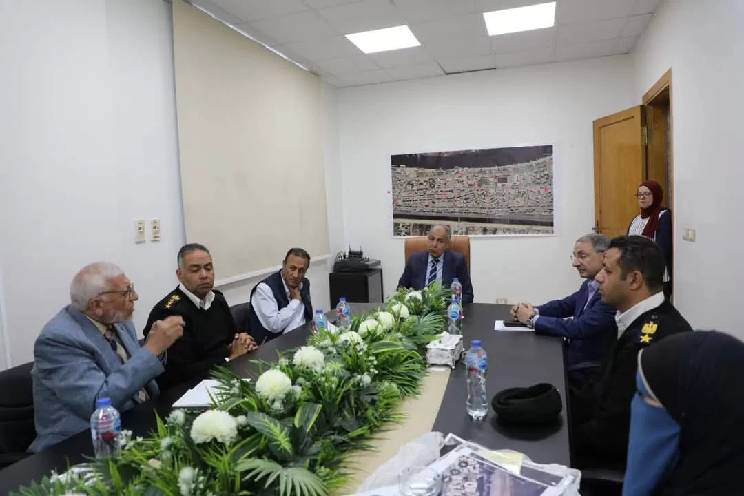 تطوير وتجميل شوارع مدينة المنيا لتحسين السيولة المرورية 16 - جريدة المساء تطوير وتجميل شوارع مدينة المنيا لتحسين السيولة المرورية 15 - جريدة المساء