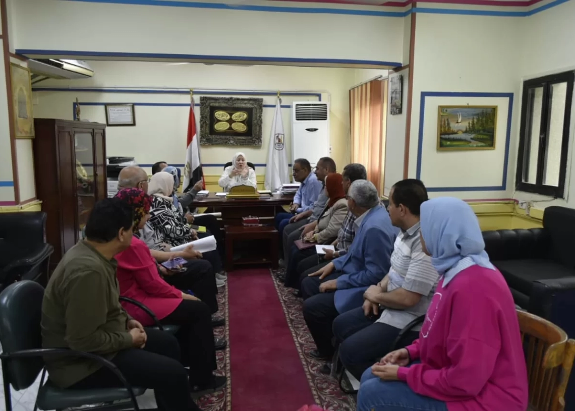 غرفة عمليات تعليم بني سويف تواصل الانعقاد والتنسيق المستمر مع الغرفة المركزية بالوزارة ومركز السيطرة بديوان عام المحافظة 16 - جريدة المساء غرفة عمليات تعليم بني سويف تواصل الانعقاد والتنسيق المستمر مع الغرفة المركزية بالوزارة ومركز السيطرة بديوان عام المحافظة 15 - جريدة المساء