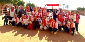 مدير إدارة المنيا التعليمية يقود مبادرة التشجير والدهان بمدارس إدارة المنيا. 1 - جريدة المساء