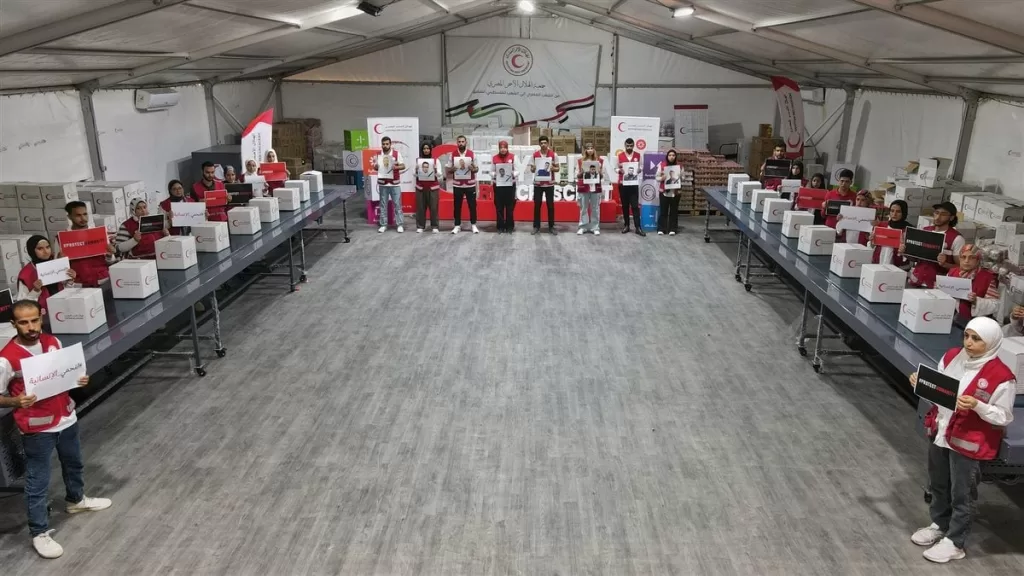 الهلال الأحمر المصرى يتضامن مع شهداء الإسعاف.. ودعوات لتحقيق دولي في استهداف الطواقم الطبية 20 - جريدة المساء الهلال الأحمر المصرى يتضامن مع شهداء الإسعاف.. ودعوات لتحقيق دولي في استهداف الطواقم الطبية 19 - جريدة المساء