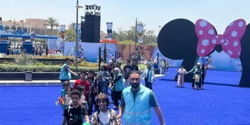 "صناع الخير" تشارك في فعالية "ديزني أون آيس" لإسعاد الأطفال الأيتام 1 - جريدة المساء