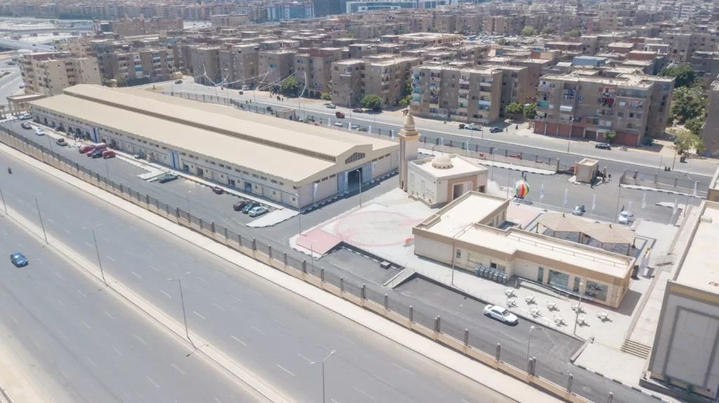 صندوق تحيا مصر يفتتح أسواق حضارية بالمقطم لنقل الباعة وتطوير بيئة التسوق 16 - جريدة المساء