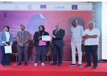 د. إسماعيل كمال يشيد بالتنوع والثقافي لمهرجان أسوان الدولى لأفلام المرأة 33 - جريدة المساء