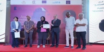 د. إسماعيل كمال يشيد بالتنوع والثقافي لمهرجان أسوان الدولى لأفلام المرأة 1 - جريدة المساء