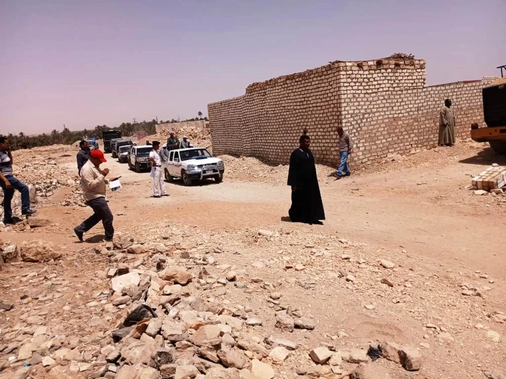 تنفيذاً لتعليمات محافظ أسوان .. إزالة 44 حالة تعدى بمساحة 19 ألف و 486 م2 ضمن المرحلة الأولى من الموجه الـ 26 18 - جريدة المساء