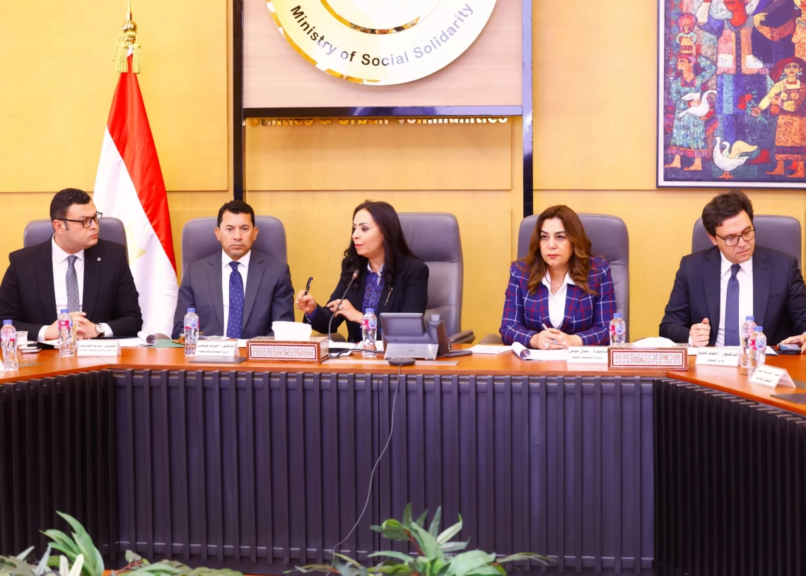 إجراءات جديدة لتسهيل تراخيص الحضانات ودعم المحتوى الثقافى للأطفال 17 - جريدة المساء اجتماع مجموعة العمل الوزارية