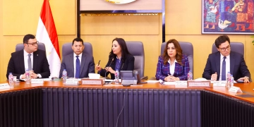 إجراءات جديدة لتسهيل تراخيص الحضانات ودعم المحتوى الثقافى للأطفال 1 - جريدة المساء اجتماع مجموعة العمل الوزارية