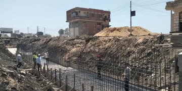 محافظة الغربية تواصل جهودها لتطوير مركز قطور.. اللواء أشرف الجندي يتابع معدلات تنفيذ مشروع تغطية مصرف الزهار بطول 750 مترًا 2 - جريدة المساء محافظة الغربية تواصل جهودها لتطوير مركز قطور.. اللواء أشرف الجندي يتابع معدلات تنفيذ مشروع تغطية مصرف الزهار بطول 750 مترًا 1 - جريدة المساء