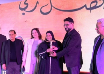 محافظ أسوان يقدم التهنئة لفرع المجلس القومى للمرأة لفوز سيدات أسوان فى مسابقة الأفلام ذات الأثر ضمن الدورة التاسعة لمهرجان أفلام المرأة .. 31 - جريدة المساء