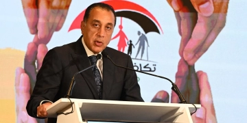 إصدار اللائحة التنفيذية لقانون الضمان الاجتماعى قبل نهاية العام.. ليصبح الدعم حقاً قانونياً 1 - جريدة المساء د. مصطفى مدبولى رئيس مجلس الوزراء