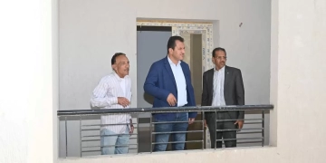 رئيس جهاز العاشر من رمضان يتفقد مشروعات البنية التحتية والإسكان بالمناطق الصناعية 2 - جريدة المساء رئيس جهاز العاشر من رمضان يتفقد مشروعات البنية التحتية والإسكان بالمناطق الصناعية 1 - جريدة المساء