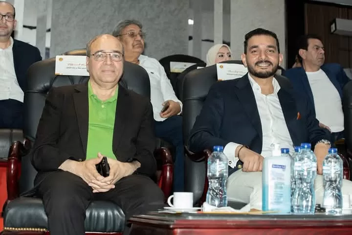 "الشعب الجمهوري" يكرم 26 أما مثالية و500 من خريجي مبادرة الذكاء الاصطناعي ويهدي 280 رحلة عمرة للفائزين في البرنامج الديني 89 - جريدة المساء