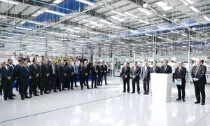 رئيس الوزراء يشهد فعاليات افتتاح المصنع الجديد لـ "سوميتومو" العالمية لإنتاج الضفائر الكهربائية للسيارات بالعاشر من رمضان 38 - جريدة المساء