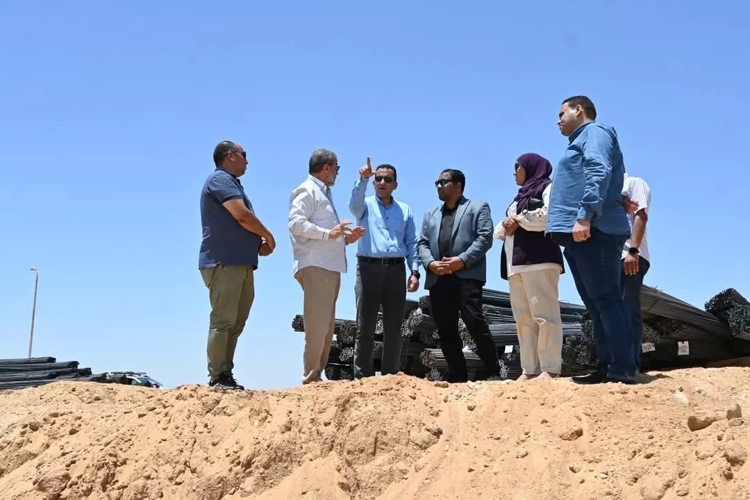 رئيس جهاز العاشر من رمضان: تطوير منظومة الصرف الصناعي ورفع كفاءة البنية التحتية بالمناطق الصناعية 18 - جريدة المساء