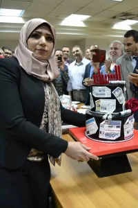 قصة نجاح الشيف زينب الشرقاوي مصممة الكيك وعضو لجنة التحكيم بمسابقة مصر الدولية للطهاة 31 - جريدة المساء