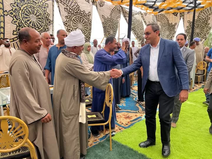 محافظ قنا يشارك في فاعليات مؤتمر منظمة الفاو لعرض انجازات مشروع تحديث تقنيات الري الحديث في صعيد مصر 49 - جريدة المساء