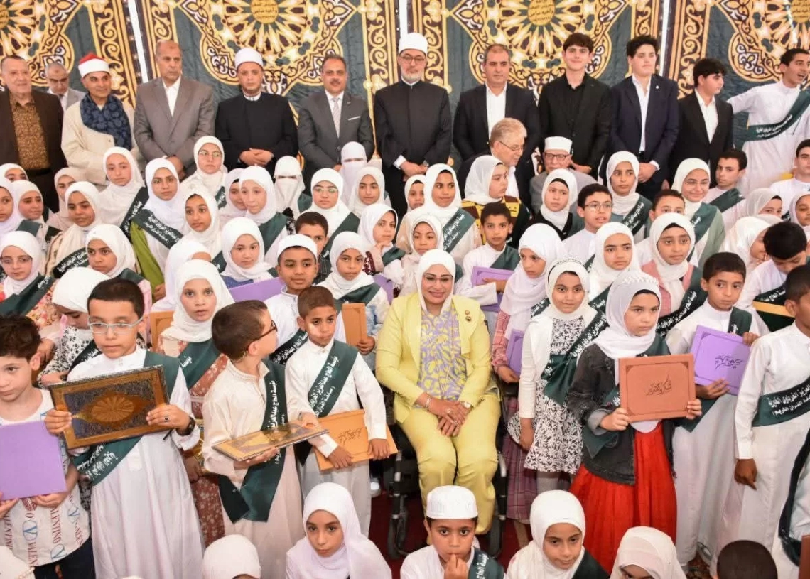 "نور القرآن في أم الزين".. مفتي الجمهورية ومحافظ الشرقية يشاركان في احتفالية تكريم حفظة كتاب الله 19 - جريدة المساء