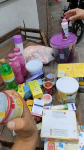 ألبان أطفال وكاتشب ومستحضرات تجميل.. محافظة الجيزة تضبط ١١ طنًا أدوية ومكملات غذائية وسلعا منتهية الصلاحية داخل مخزن في إمبابة 25 - جريدة المساء