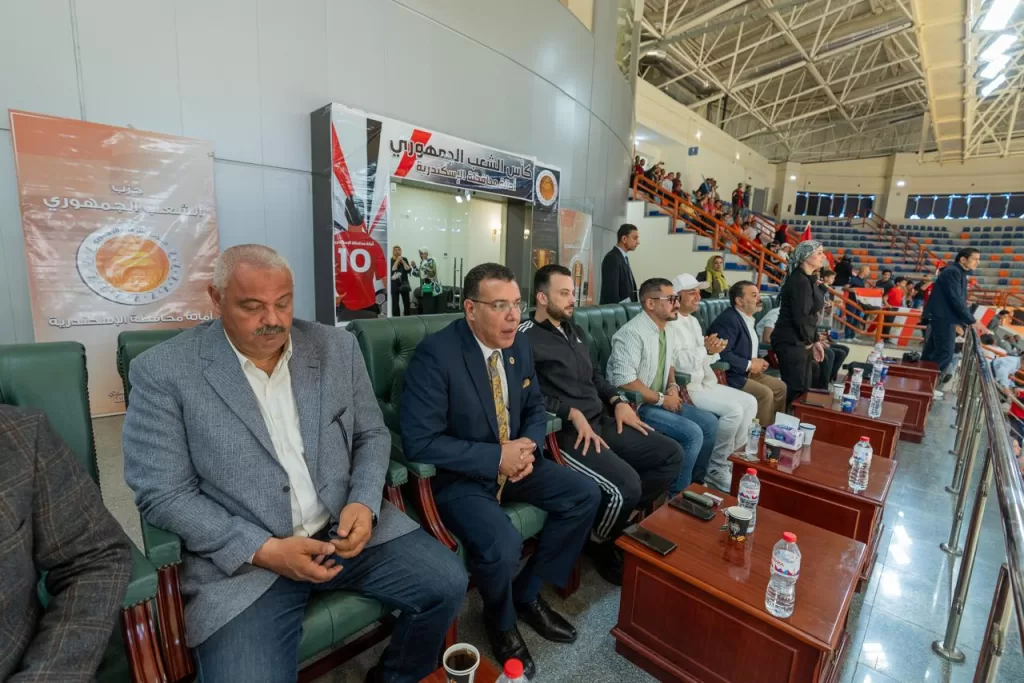 "الشعب الجمهوري" يواصل فعاليات بطولة كرة القدم.. و "الإسكندرية" تحصد لقب القطاع السادس 25 - جريدة المساء