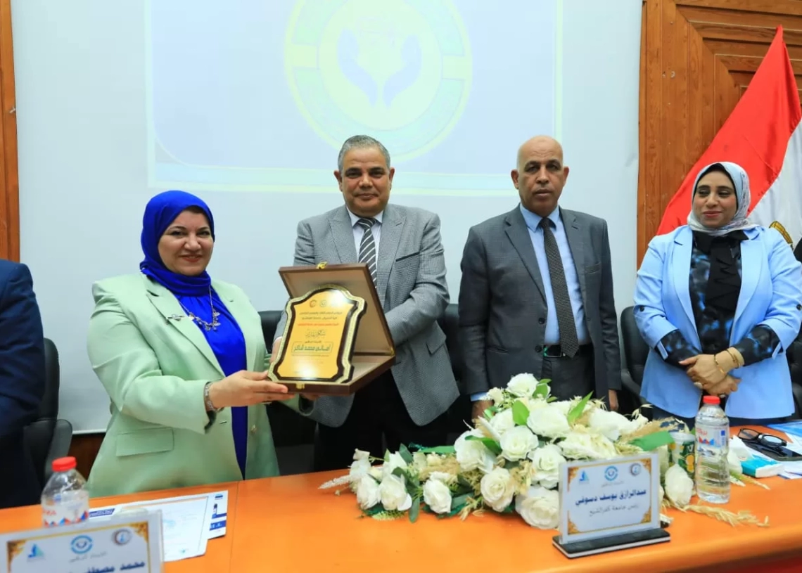 رئيس جامعة كفر الشيخ يشهد انطلاق فعاليات المؤتمر الدولي بكلية التمريض 19 - جريدة المساء