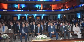 محافظ الجيزة يشهد حفل ختام مهرجان إبداع للشباب بجامعة القاهرة 1 - جريدة المساء