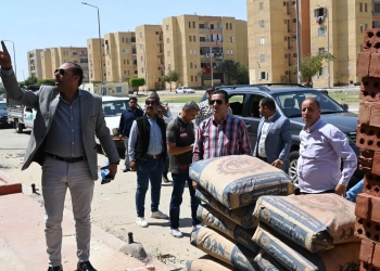 رئيس جهاز العاشر من رمضان يقود حملة ميدانية لضبط المخالفات: إزالة فورية للتعديات 32 - جريدة المساء