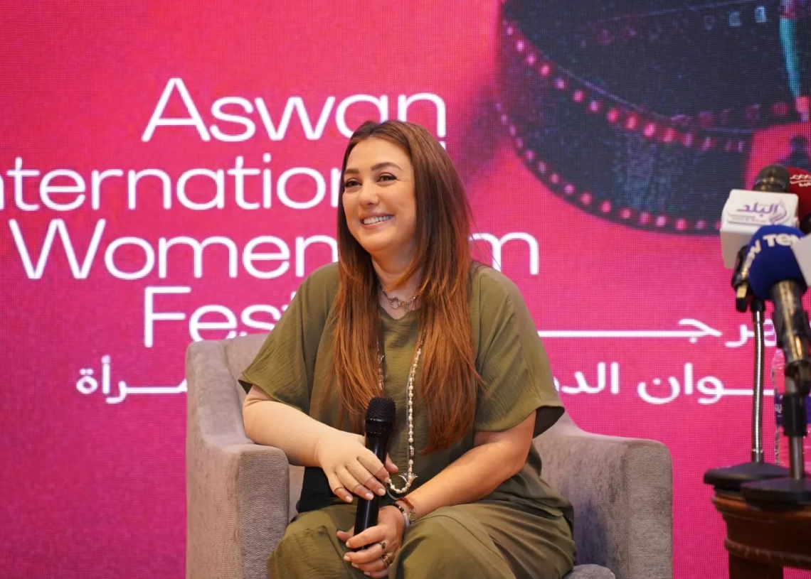 مهرجان أسوان يكرّم كندة علوش بحضور كامل العدد من أهالي أسوان 15 - جريدة المساء