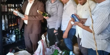 محافظة الجيزة تضبط 7000 زجاجة مشروبات كحولية داخل منشأة غير مرخصة في الشيخ زايد 1 - جريدة المساء