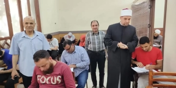 وكيل وزارة الأوقاف بالمنوفية يتابع سير الامتحانات بالمركز الثقافي الإسلامي 1 - جريدة المساء
