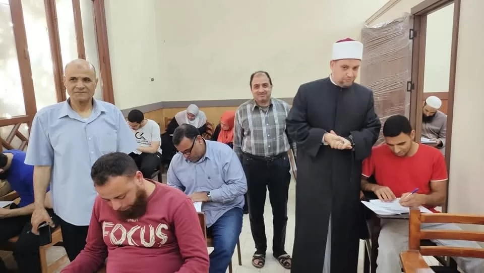 وكيل وزارة الأوقاف بالمنوفية يتابع سير الامتحانات بالمركز الثقافي الإسلامي 19 - جريدة المساء
