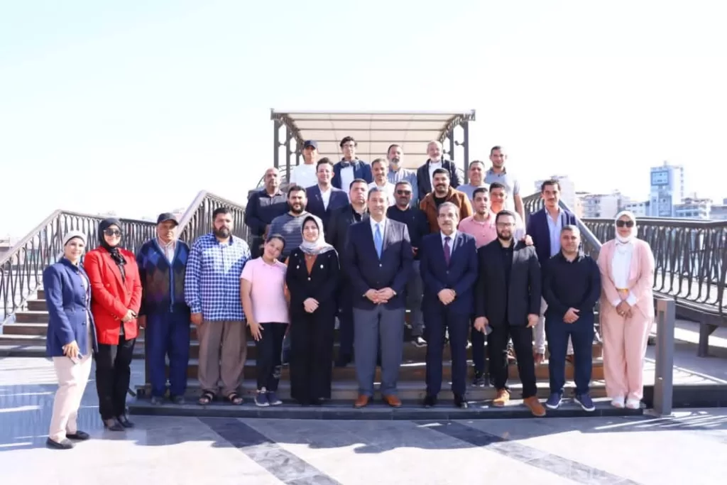 محافظ دمياط يعلن عن خطة لإحياء فنون النحت على الخشب في معرض "فن الأويما" 29 - جريدة المساء