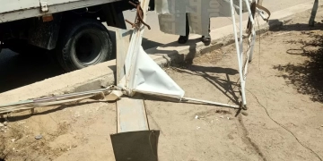 العاشر من رمضان بلا تشوهات بصرية.. حملة حاسمة لإزالة الإعلانات المخالفة واستعادة الوجه الحضاري للمدينة 9 - جريدة المساء