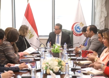 د. خالد عبدالغفار إلتقي وفد "الوكالة الفرنسية للتنمية" لبحث دعم التعاون في مشروعات الرعاية الصحية والتوسع في التدريب وبناء القدرات 17 - جريدة المساء