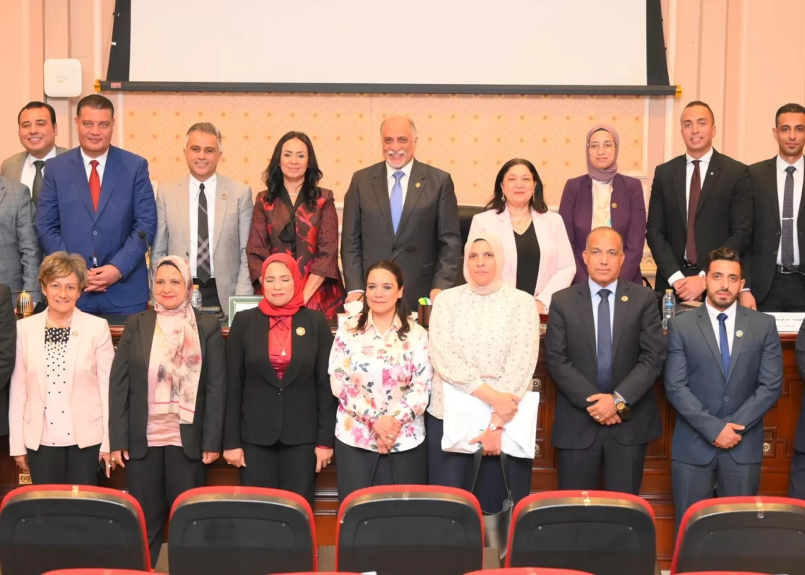 "مرسى" تشارك فى مناقشة موازنة العام المالى الجديد لديوان عام وزارة التضامن بمجلس النواب 18 - جريدة المساء