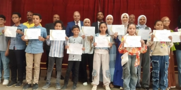 تعليم قنا يكرم فريق عمل From Qena to the world 1 - جريدة المساء