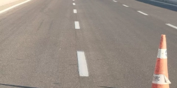 السيطرة على حريق بسيارة نقل مواد بترولية بطريق الزعفرانة 1 - جريدة المساء